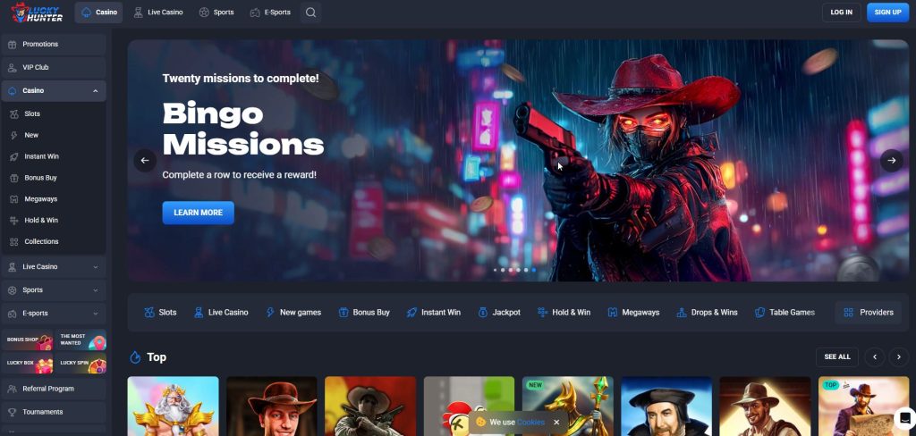 L'estetica avventurosa di Lucky Hunter, dove ogni spin è una caccia al tesoro in un ambiente digitale ricco di colori caldi e promesse di loot